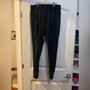 Albion fit jet setter pants size M tall black